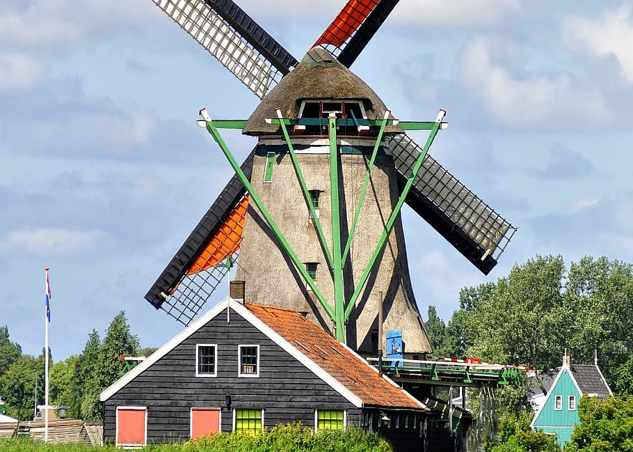holland-windmill-zaanse-schans