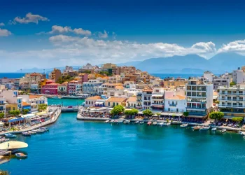 5-Star Chania Elegance: A Curated Cretan Experience