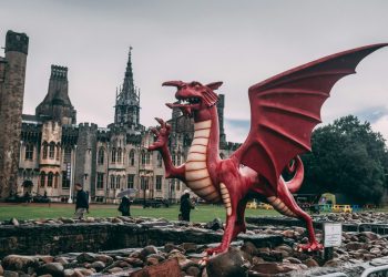 Welsh Wonders: Cardiff, RHS Bristol, Brecon Beacons & Pembrokeshire Coast